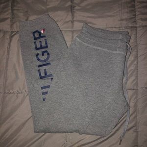 TOMMY HILFIGER sweatpants